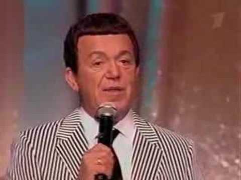 Видео: Иосиф Кобзон - Поппури из цикла "А у нас во дворе"