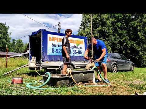 Видео: Гидробурение абиссинской скважины. Подземная река. Водоносный песок размером с гречку.
