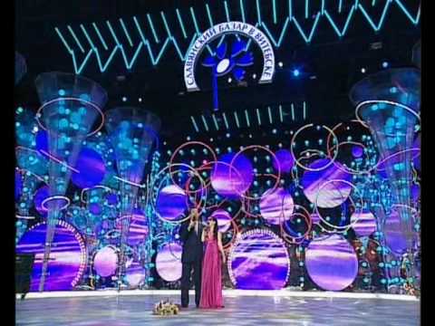 Видео: Диана Гурцкая, Иосиф Кобзон "Родные люди" (better quality)