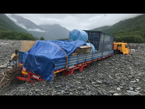 Видео: Если бы на Дороге Это Не Сняли на Камеру за рубежом бы не Поверили Самые Безумные Водители грузовика