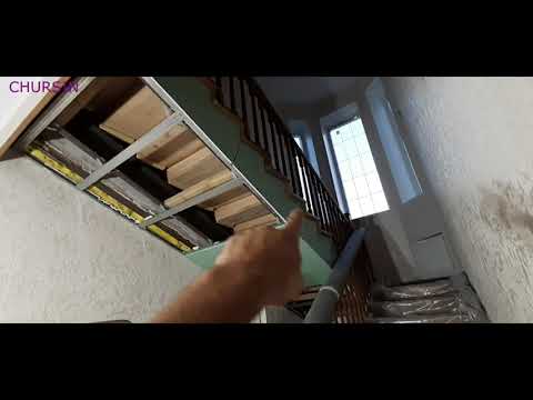 Видео: Простая зашивка лестницы. Отделка лестницы декоративной штукатуркой.