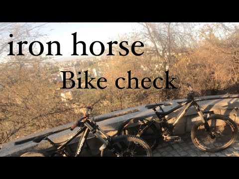 Видео: Градско КАРАНЕ С РЕТРО КОЛЕЛО. Стават ли 26 за каране. ВIKE CHECK на 2 КОНЯ. IRON HORSE SUNDAY.