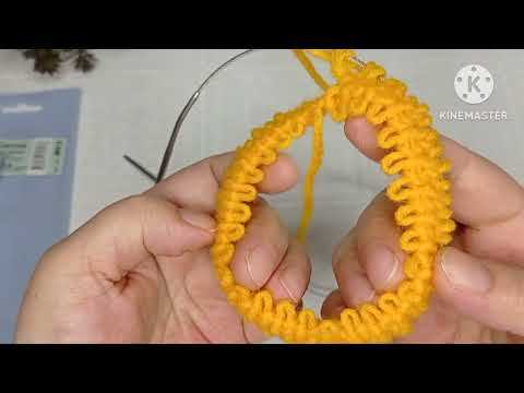 Видео: Фабричный набор петель по кругу с дополнительной нитью/вяжем спицами...