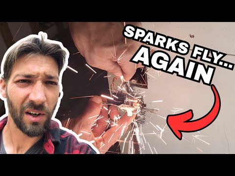 Видео: Эпизод 77 | В гараже теперь есть свет!