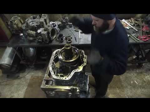 Видео: Сороконожка часть 65. Мерседес Актрос 4144к, установка демультипликатора.