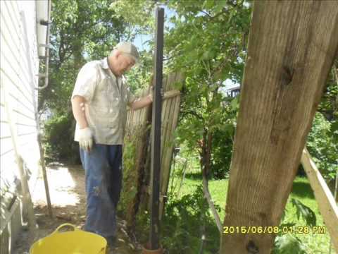 Видео: Забор, который не выпирает после зимы. (В комментах - минимизация затрат)