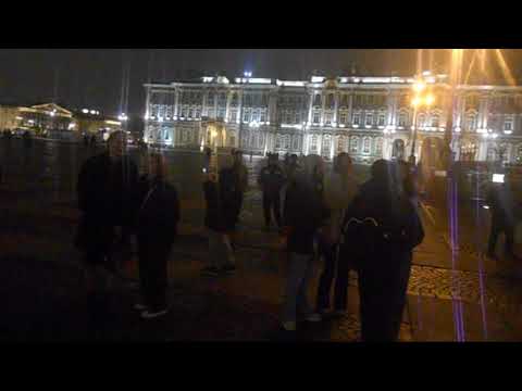 Видео: Уличные музыканты Питер Николай МУЗАЛЁВ, Петя и Китаец 8 ноября ч2 - Восьмиклассница