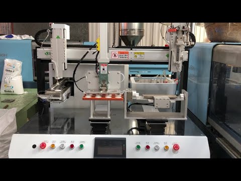 Видео: Универсальный роботизированный комплекс для установки закладных в пресс-формы
