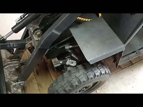 Видео: Обзор минипогрузчика 4X3. DIY 4X3 Wheel loader review.