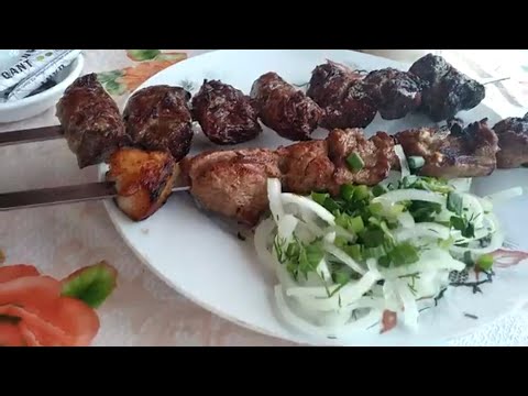 Видео: Вечерняя жизнь Баянаула (Жасыбай). Цены в кафе. Фудкорты.