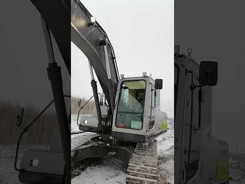 Видео: ОТЗЫВ ОБ ЭКСКАВАТОРЕ zoomlion ze215e  (зумлион) обзор минусов.