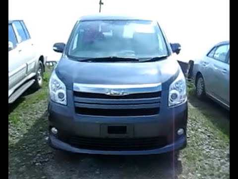 Видео: Toyota Noah 2007 года.avi