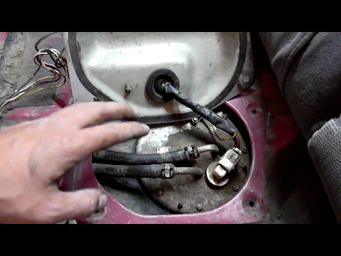 Видео: замена бензонасоса на мазде 626 второй раз