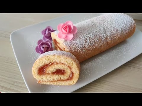 Видео: Бисквитный рулет с яблочным повидлом к чаю!