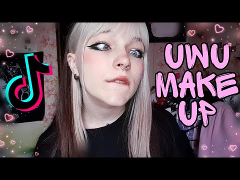 Видео: Повторяю uwu макияж из ТикТока