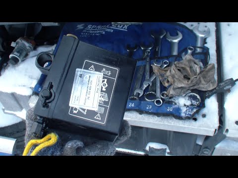 Видео: Замена гидравлического насоса подъема кабины DAF XF 105