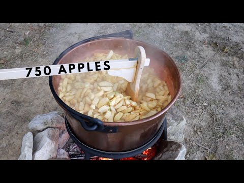 Видео: Приготовление по старинному рецепту: яблочное повидло, запеченное на огне: медный горшок