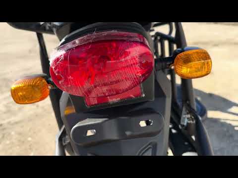 Видео: Обзор Мопеда ROCKOT ALPHA TOURIST M-12