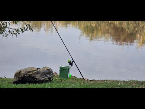 Видео: Короткая осенняя рыбалка с бонусом