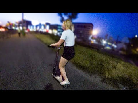 Видео: VLOG: Дал САМОКАТ ДЕВУШКЕ...