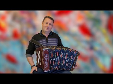 Видео: Паша гармонист - То не веточка черешни