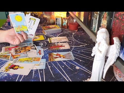 Видео: СКОРПИОН ♏ ИХ ИСТИННЫЕ ЧУВСТВА!! «Будьте в курсе»