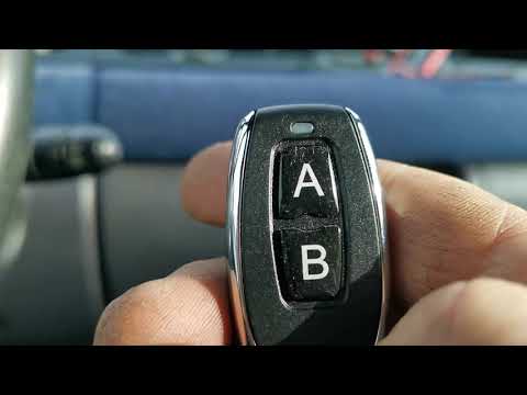 Видео: Рено Эспейс 3 - ремонт центрального замка (неудачный).