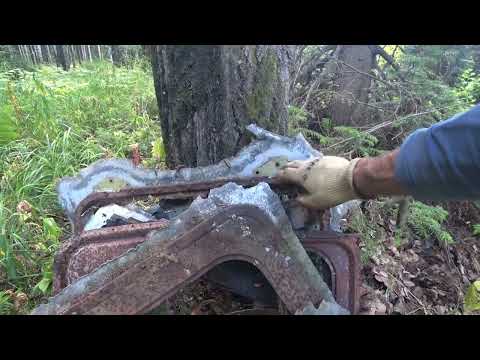 Видео: МЕТАЛЛА ПОИСК В ЛЕСУ! НАШЁЛ СГОРЕВШУЮ БЫТОВКУ ЛЕСОРУБОВ И РАЗНЫЙ МЕТАЛЛ!