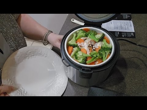 Видео: Рис с курицей, овощами и грибами | Пробую рисоварку Aroma Rice & Grain впервые