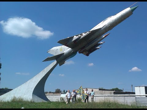 Видео: Летчиков не бывает бывших