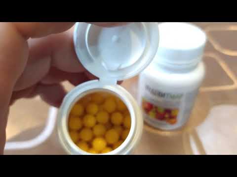 Видео: Витамины Ревит,Ундевит для голубей.Not an expensive vitamin for pigeons, undevit and revit.