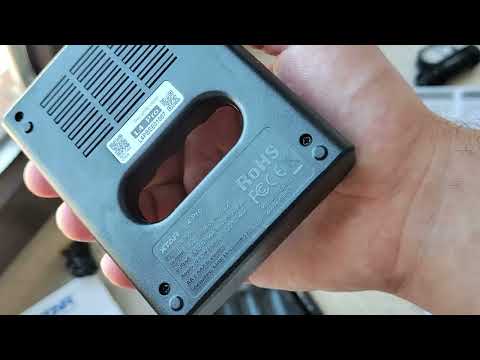 Видео: Обзор зарядного устройства XTAR L4 Pro и аккумуляторов XTAR 1.5V AA 4300 CLR 2700mAh