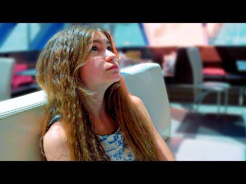 Видео: КАТЮ НИКТО НЕ ПРИГЛАСИЛ НА МЕДЛЯК НА ВЫПУСКНОМ!! (Крутые детки) Cool Kids