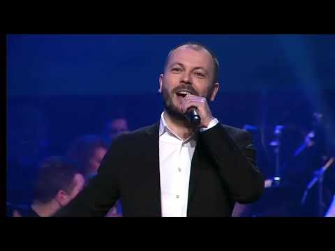 Видео: Ярослав Сумишевский и Ян Пу на фестивале «Дорога на Ялту» | Прощайте скалистые горы