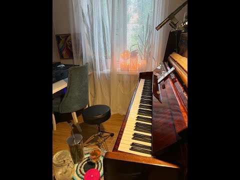 Видео: Музыкальный стрим (играю на пианино по заявкам) Домашний эфир с чайком 10.11.25