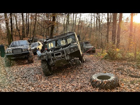 Видео: На Bentley в Сочи) по горам вместе с Toyota Mega Cruiser)