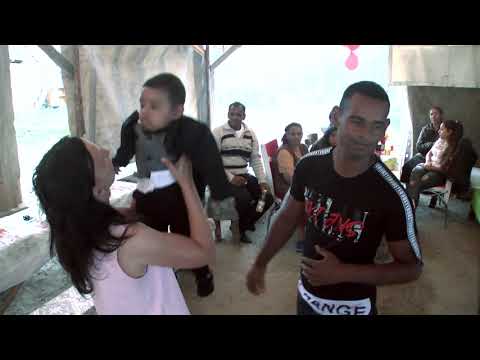 Видео: 50г.юбилей на Мария Средкова с.Баня 1част