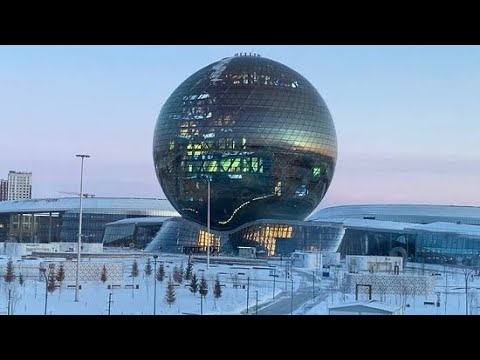 Видео: Обзор территории шара ЭКСПО 🌎 парк Экспо, что есть рядом с самым большим шаром  в мире. ЭКСПО - 2017