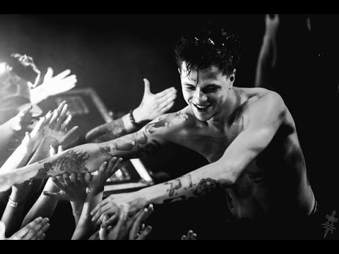 Видео: ЛСП | МЛД (Малышка Любит Дилера) - Live Ростов-на-Дону 2016