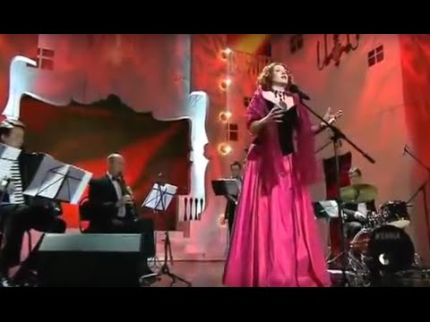 Видео: ТАНГО У ПОЛУСТАНКА Ирина Крутова, Ретро-ансамбль "Canto dell'amore" п/у Оксаны Петриченко.