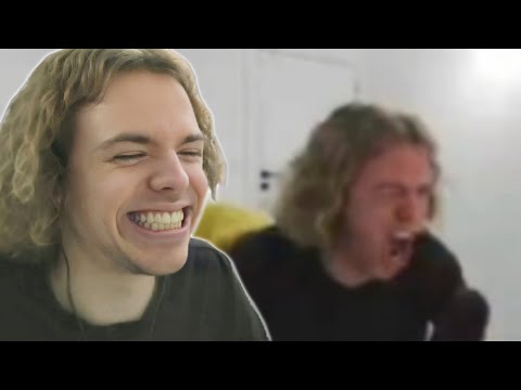 Видео: ФЫВФЫВ СМОТРИТ СМЕШНЫЕ ВИДЕО и МЕМЫ ОТ ПОДПИСЧИКОВ! 🤣 [#25]
