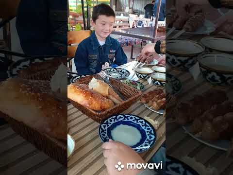 Видео: Фергана - райское место. Пятая часть. Город, утопающий в зелени.