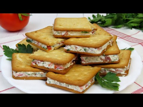 Видео: Сырная закуска на крекерах ☆ Вкусная закуска на праздничный стол, и не только! ☆ Быстро и вкусно