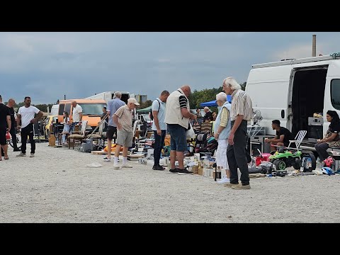 Видео: 🇧🇬 НА БИТАКА | В търсене на хубави неща на ИЗГОДНИ  цени ... Битаци в България. Bulgaristan | 🇧🇬