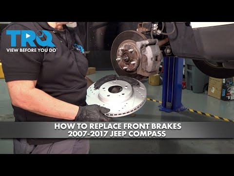 Видео: Как заменить передние тормоза на Jeep Compass 2007-2017