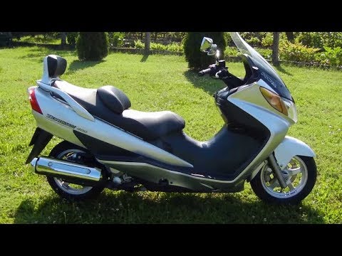 Видео: Suzuki Burgman (SkyWave) 400 (2004г.)