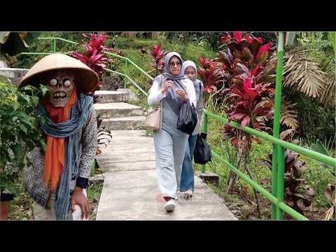 Видео: Сначала они меня не заподозрили..!! Зомби Старая Бабушка