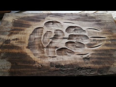 Видео: обработка дерева болгаркой (медвежья лапа) diy