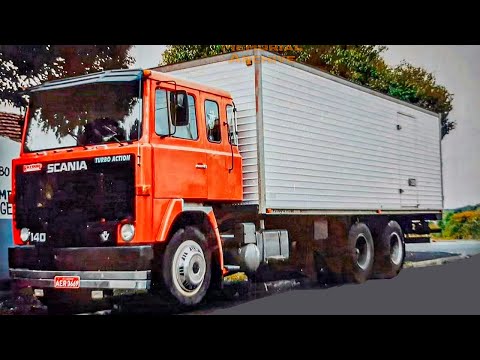 Видео: Тягачи переоборудованы в грузовики.