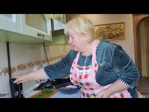 Видео: Салат с тунцом. Картошка с курицей.